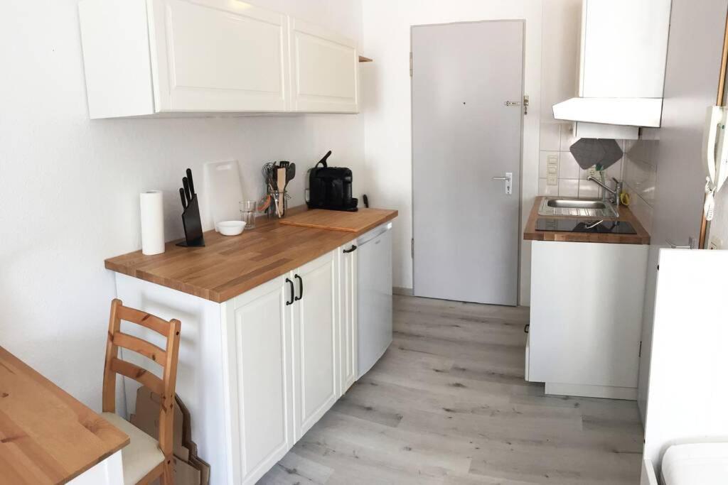 Apartment-Mitten In Konstanz, Gratis Parkplatz & Fahrrader, Netflix Tv ภายนอก รูปภาพ